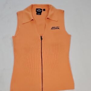 Sleeveles Harley Davidson Top. Sweater Material.
